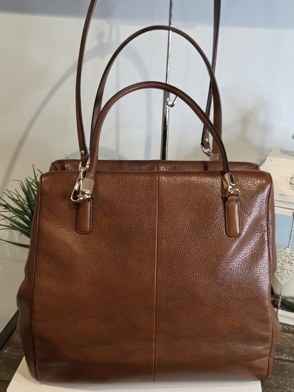 Coach Madison Madeline Leather Satchel With Gold Tone Hardware - Picture 2 of 16